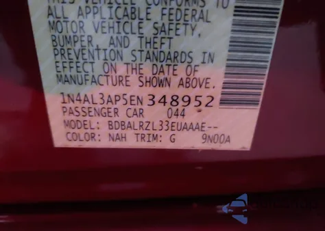 2014 Nissan Altima 2.5 S из США, поврежденный, VIN 1N4AL3AP5EN348952